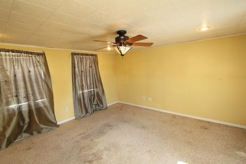335 E Lincoln St E, Bloomington, IL 61701 photo 11