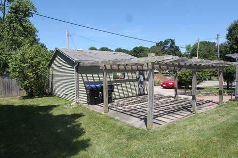335 E Lincoln St E, Bloomington, IL 61701 photo 16