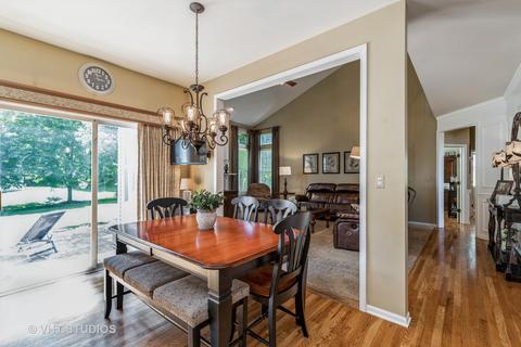 1 Stillwater Ct, Algonquin, IL 60102 photo 18