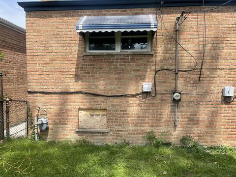 1245 E 95th St, Chicago, IL 60628 photo 2