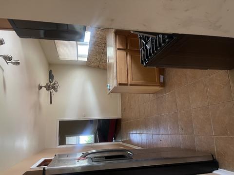 1245 E 95th St, Chicago, IL 60628 photo 4