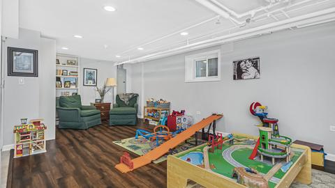 2144 Ewing Ave, Evanston, IL 60201 photo 18