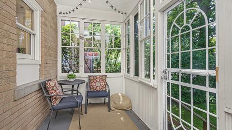 2144 Ewing Ave, Evanston, IL 60201 photo 9