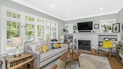 2144 Ewing Ave, Evanston, IL 60201 photo 3