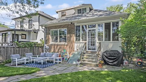 2144 Ewing Ave, Evanston, IL 60201 photo 2