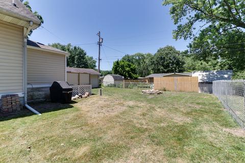 1908 E Croxton Ave, Bloomington, IL 61704 photo 36