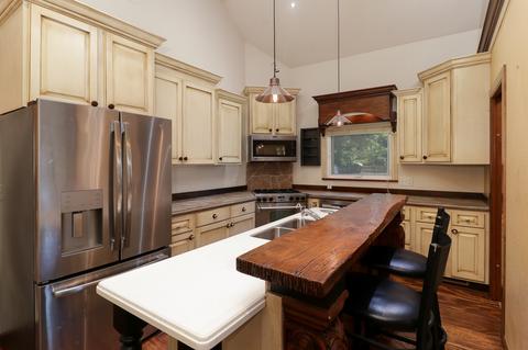 1908 E Croxton Ave, Bloomington, IL 61704 photo 5