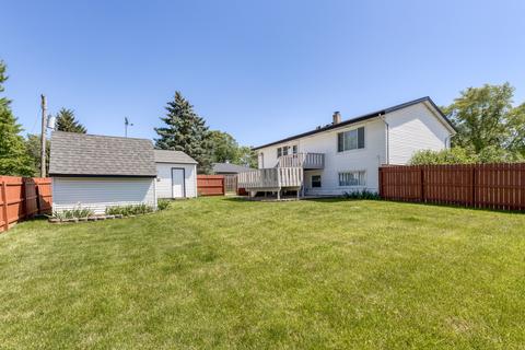 590 Glendale Ln, Hoffman Estates, IL 60169 photo 24