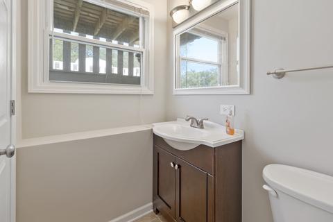 590 Glendale Ln, Hoffman Estates, IL 60169 photo 17