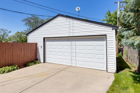 590 Glendale Ln, Hoffman Estates, IL 60169 photo 26
