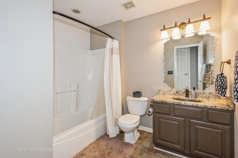 3948 Balmoral Ct, Rolling Meadows, IL 60008 photo 17