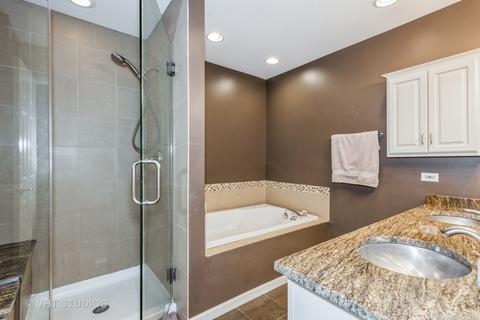 3948 Balmoral Ct, Rolling Meadows, IL 60008 photo 14