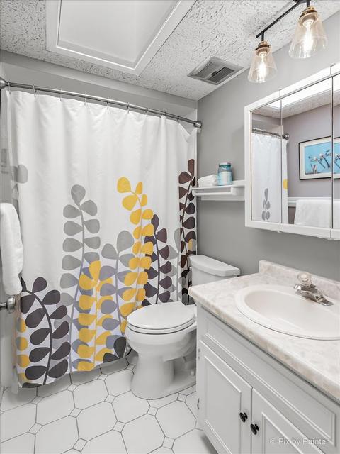 561 W Morse Ave, Bartlett, IL 60103 photo 24