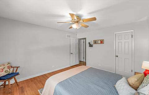 561 W Morse Ave, Bartlett, IL 60103 photo 28