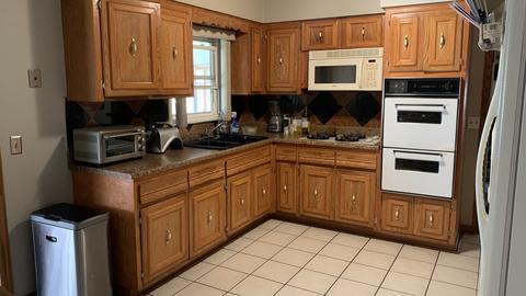 944 Seminole Dr, Elgin, IL 60120 photo 10