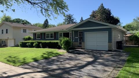 944 Seminole Dr, Elgin, IL 60120 photo 1
