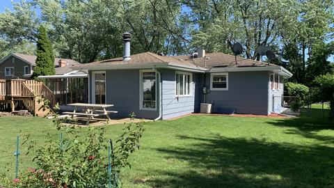 944 Seminole Dr, Elgin, IL 60120 photo 4