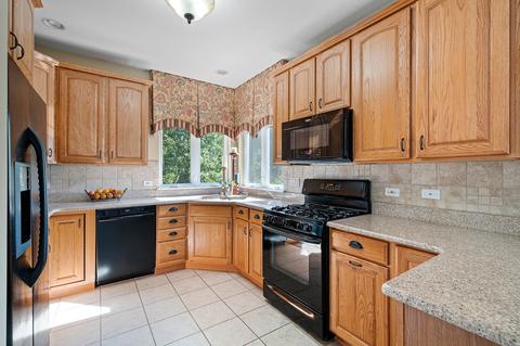 22950 Pilcher Rd, Plainfield, IL 60544 photo 9