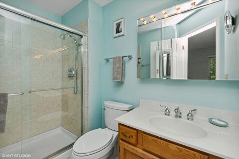 1602 Queens Ct #D1, Wheeling, IL 60090 photo 11