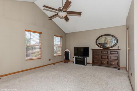 1707 Caton Ridge Dr, Plainfield, IL 60586 photo 8