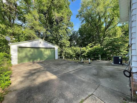 706 Franklin Ave, Normal, IL 61761 photo 5