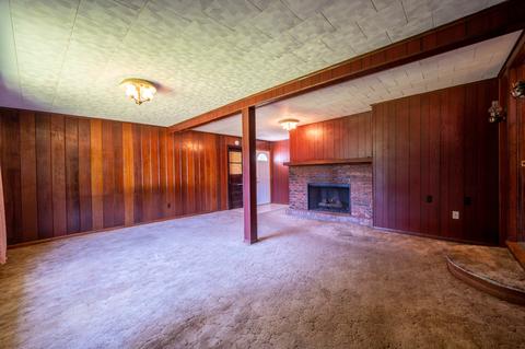 102 5th St, Leaf River, IL 61047 photo 7