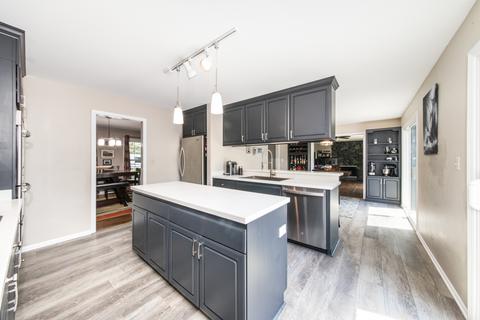 3050 Edgar St, Rolling Meadows, IL 60008 photo 6
