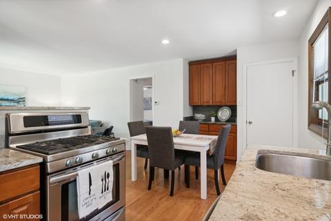 2335 W 112th St, Chicago, IL 60643 photo 6