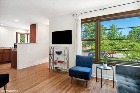 2335 W 112th St, Chicago, IL 60643 photo 4