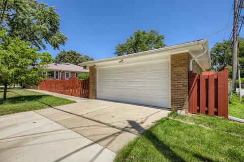 5259 Wright Ter, Skokie, IL 60077 photo 26