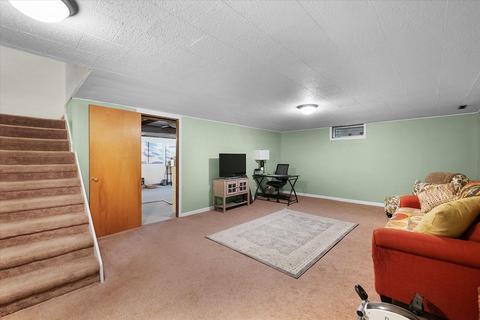 207 Eisenhower Dr, Bloomington, IL 61701 photo 27