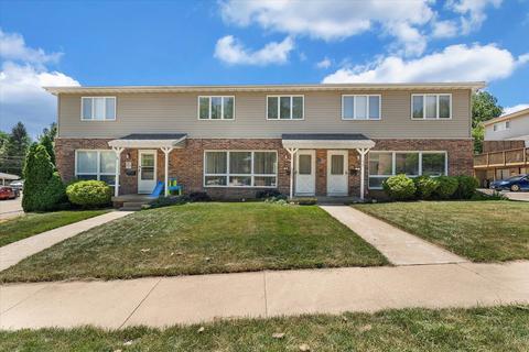 207 Eisenhower Dr, Bloomington, IL 61701 photo 1