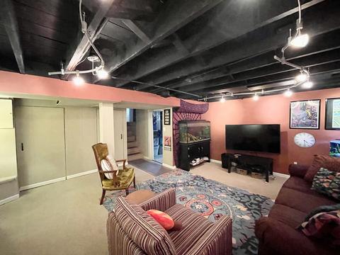 31 N Commonwealth Ave N, Elgin, IL 60123 photo 17