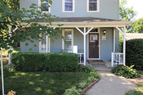 303 E Columbia St, Danvers, IL 61732 photo 2