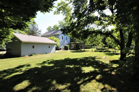 303 E Columbia St, Danvers, IL 61732 photo 16