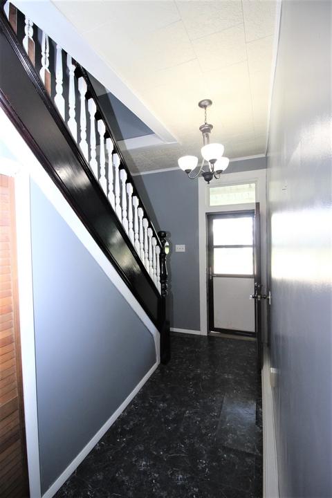 303 E Columbia St, Danvers, IL 61732 photo 4