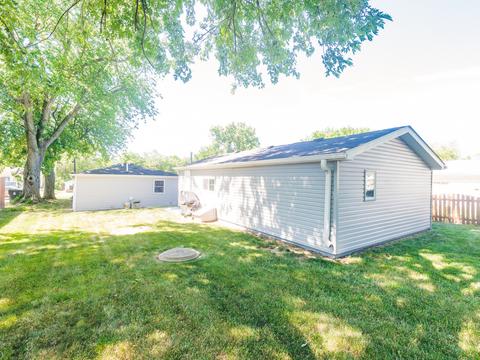320 Bluff St, Lockport, IL 60441 photo 23