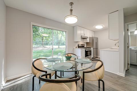 14 Silver Tree Cir, Cary, IL 60013 photo 12