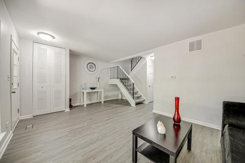 14 Silver Tree Cir, Cary, IL 60013 photo 7