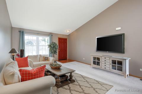 1608 Heritage Pointe Ct, Plainfield, IL 60586 photo 2