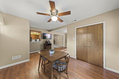 1307 E Illinois St, Wheaton, IL 60187 photo 16