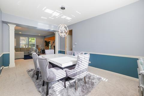 11550 Legacy Dr, Plainfield, IL 60585 photo 8