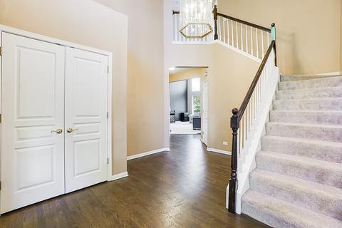 11550 Legacy Dr, Plainfield, IL 60585 photo 4