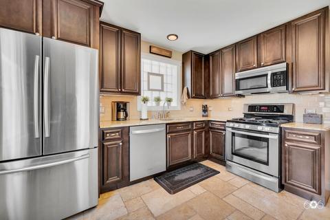 1906 Maple Ave, Berwyn, IL 60402 photo 7