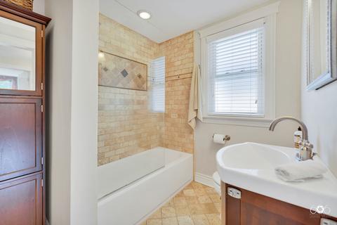 1906 Maple Ave, Berwyn, IL 60402 photo 9
