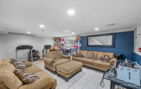 984 Bruce Dr, Elgin, IL 60120 photo 23