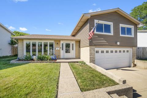716 Debra Dr, Des Plaines, IL 60016 photo 1
