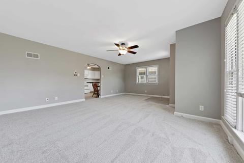 527 S May Ave, Kankakee, IL 60901 photo 6