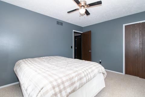 1312 Hanson Dr, Normal, IL 61761 photo 15