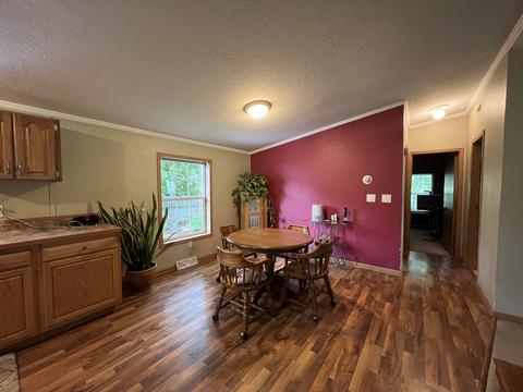 202 Spring St, Kingston, IL 60145 photo 6
